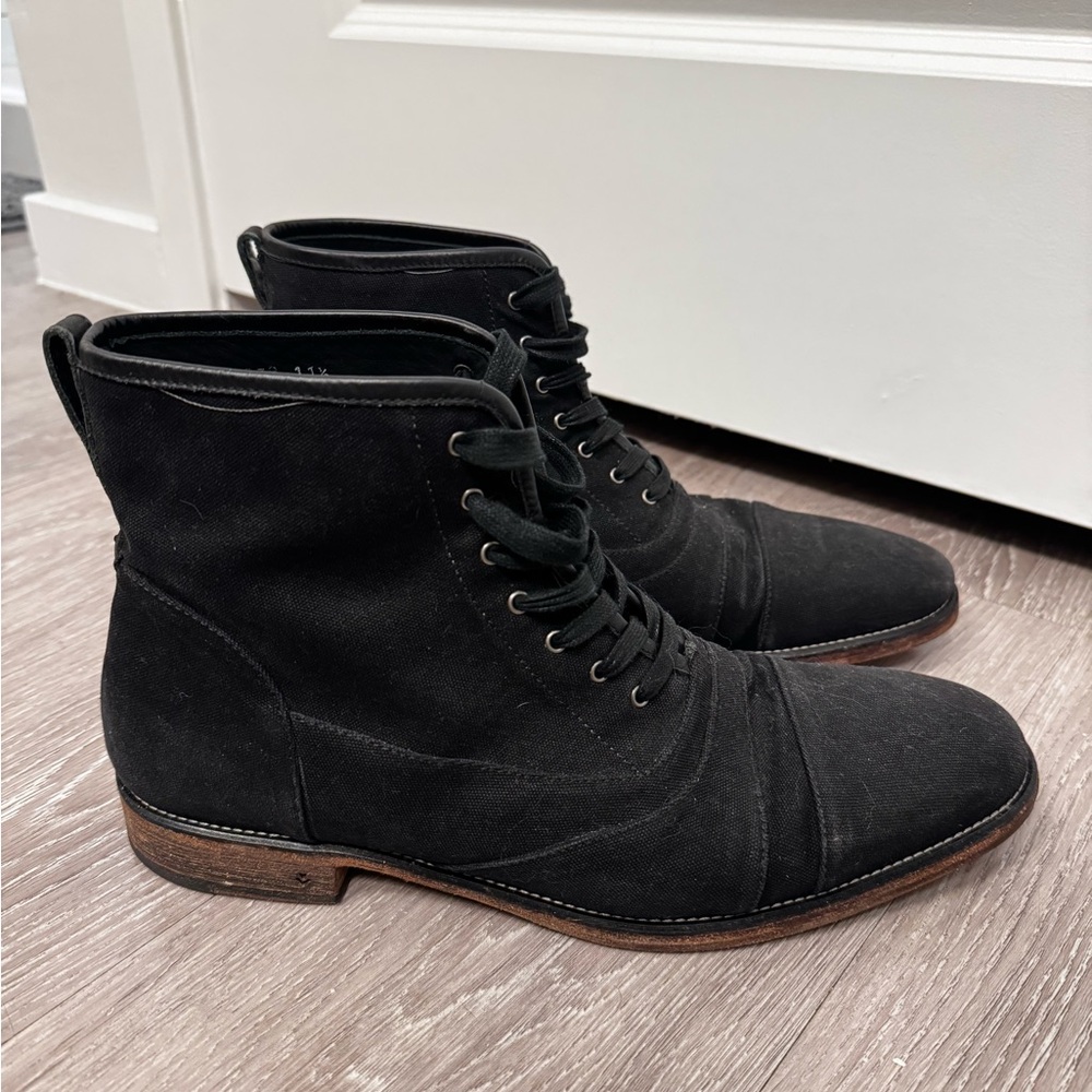 Black Men's Lace-Up Boots